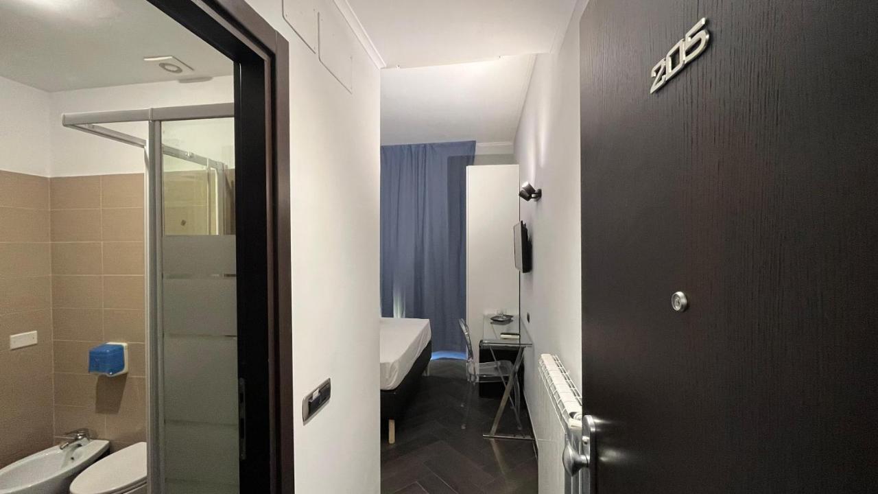 Cloud 9 Hotel Roma Exterior foto